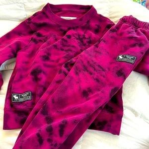 Abercrombie and fitch suit set. Size 5/6 like new.